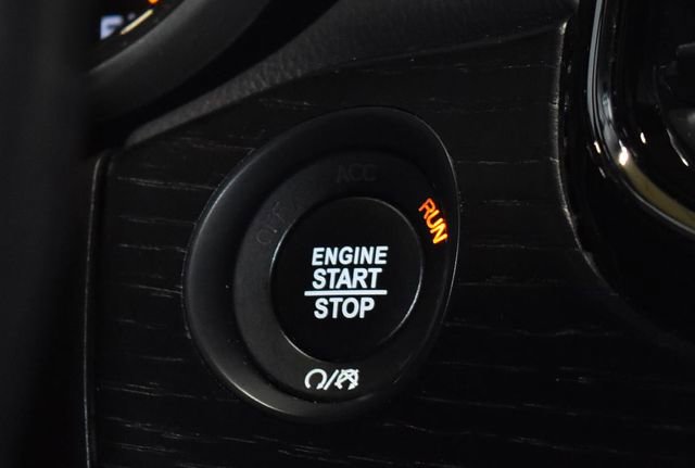 Certified 2020 Jeep Grand Cherokee Summit image 26