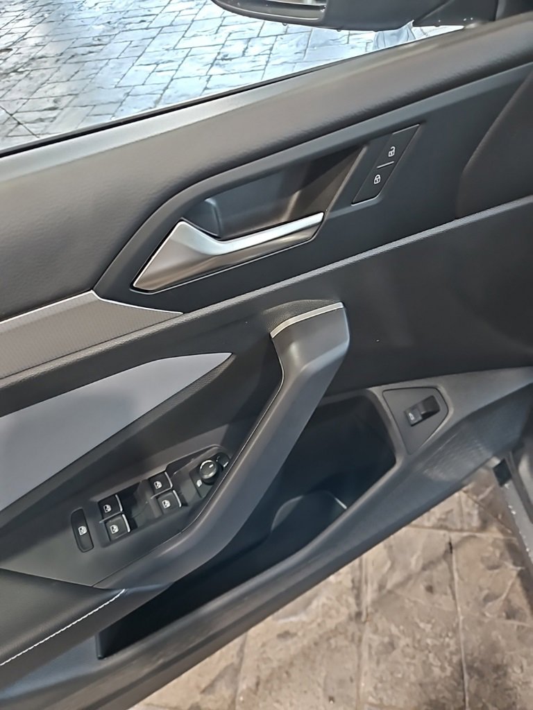 New 2026 Volkswagen Jetta SE image 26