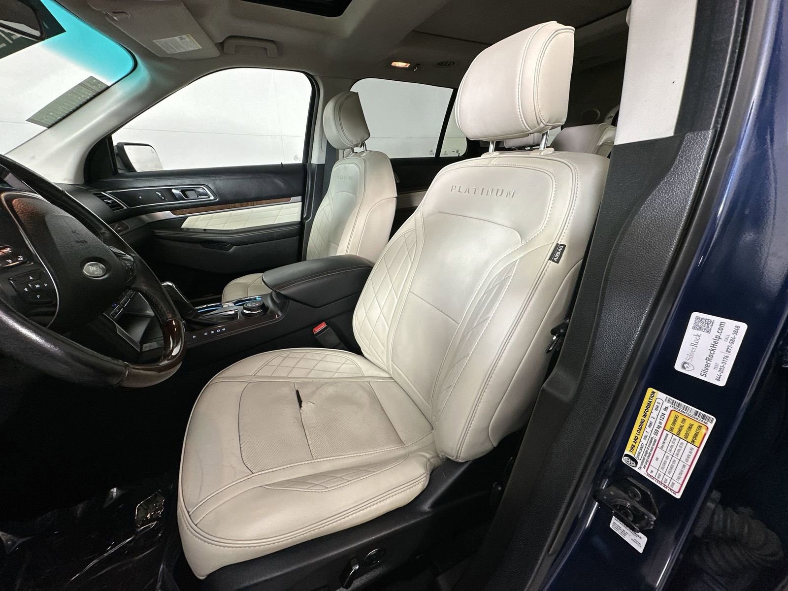 Used 2016 Ford Explorer Platinum image 15