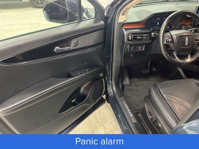 Used 2023 Lincoln Nautilus Reserve image 22