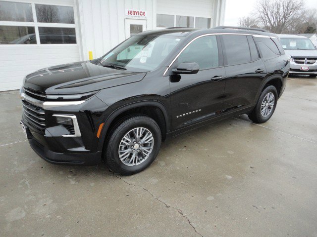 Used 2026 Chevrolet Traverse LT AWD/4WD image 22