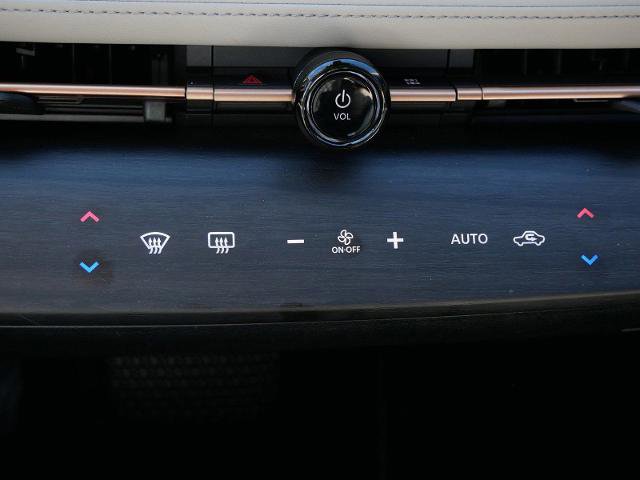 Certified 2023 Nissan Ariya FWD image 24