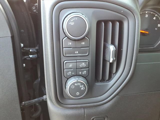 New 2026 Chevrolet Silverado 2500 Custom w/ Custom Value Package AWD/4WD image 11