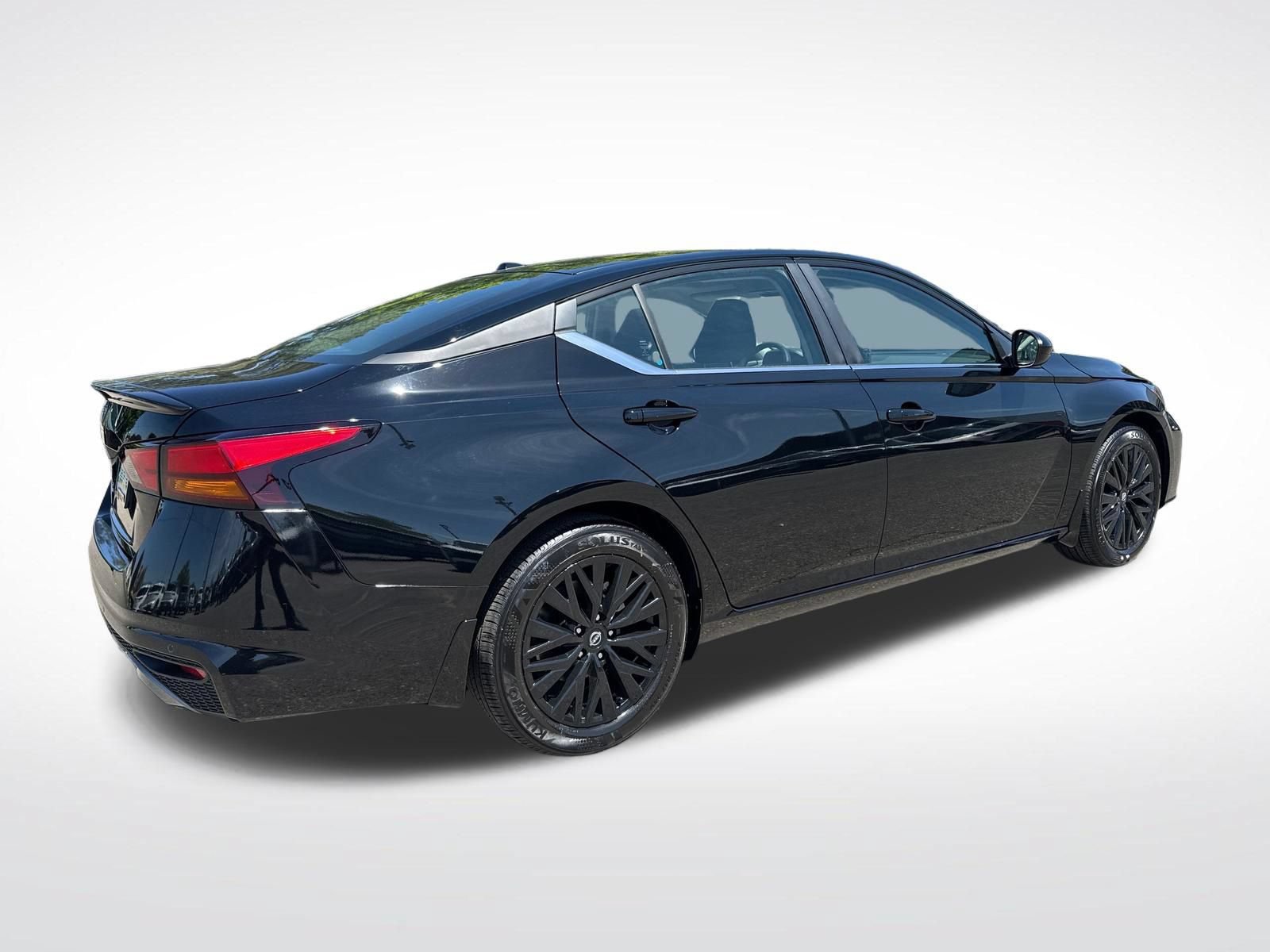 New 2026 Nissan Altima 2.5 SV w/ SV Special Edition Package FWD image 7