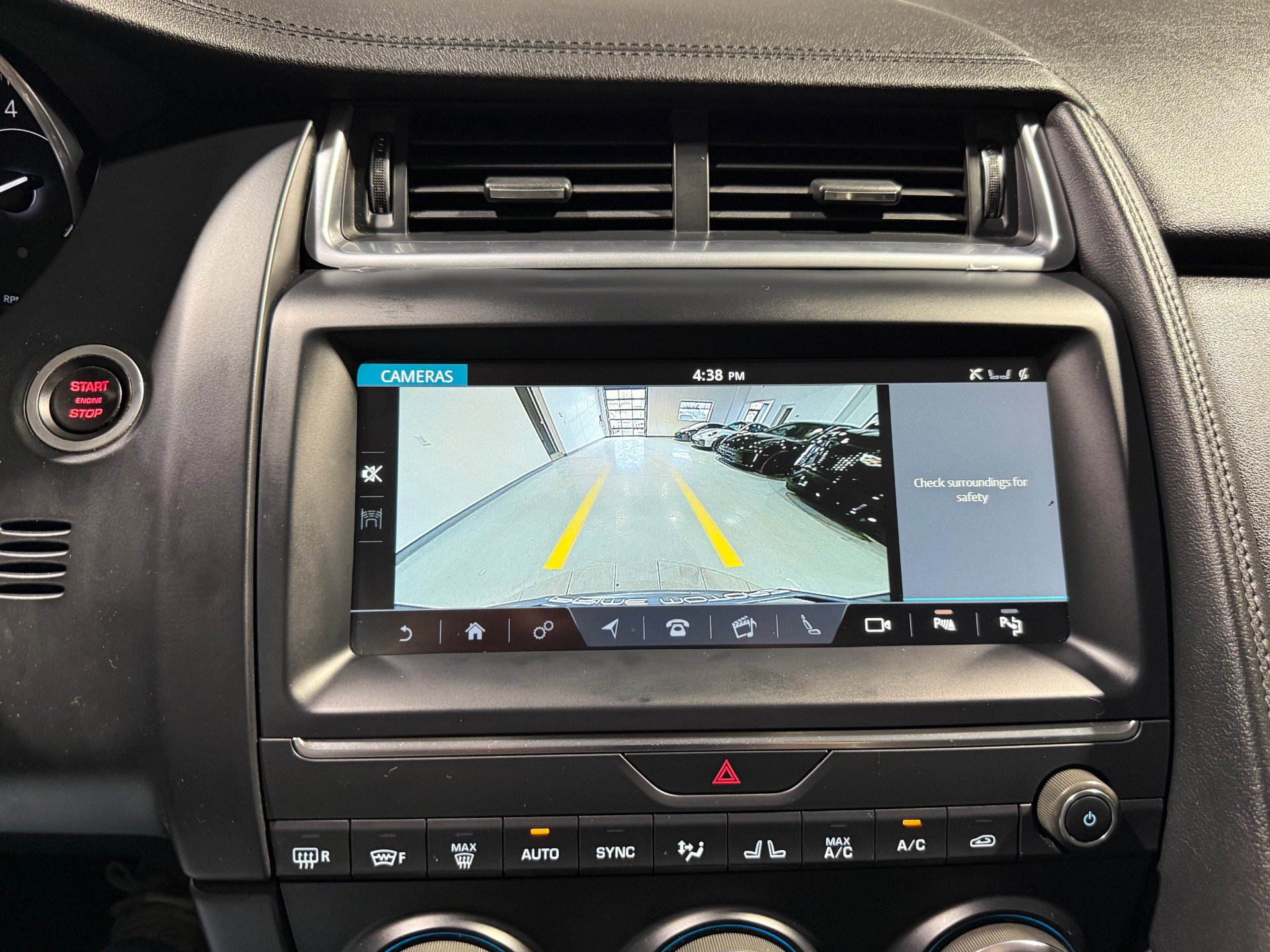 Used 2018 Jaguar E-PACE S image 27