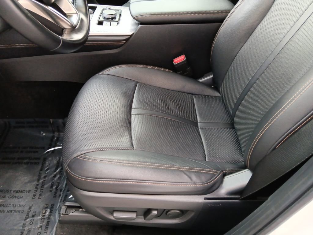 Certified 2024 MAZDA CX-90 3.3 Turbo w/ Preferred Plus image 16