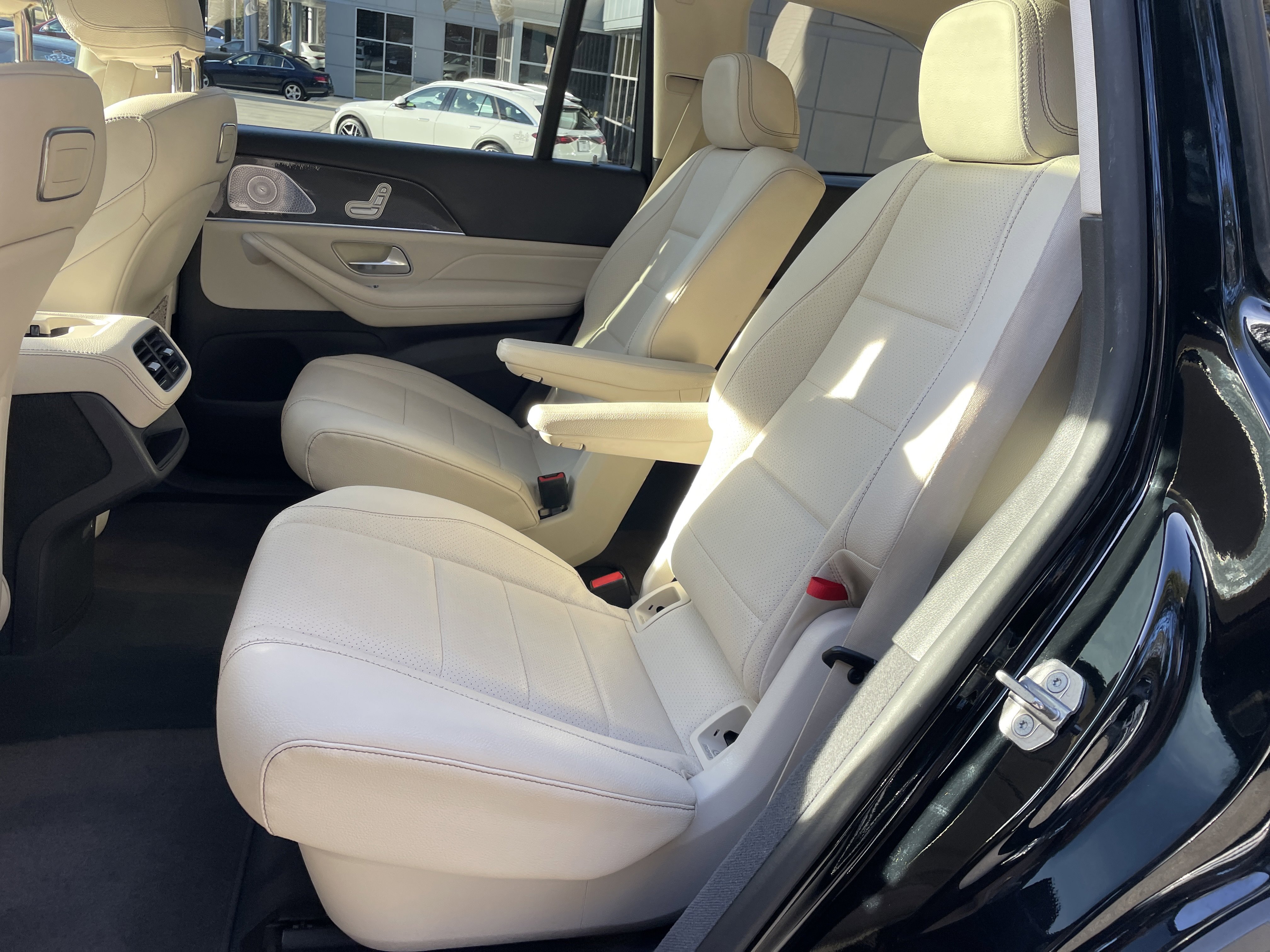 Certified 2020 Mercedes-Benz GLS 450 4MATIC image 41