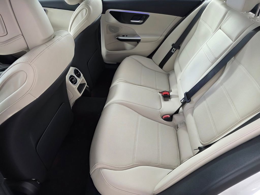 New 2026 Mercedes-Benz C 300 4MATIC Sedan image 11