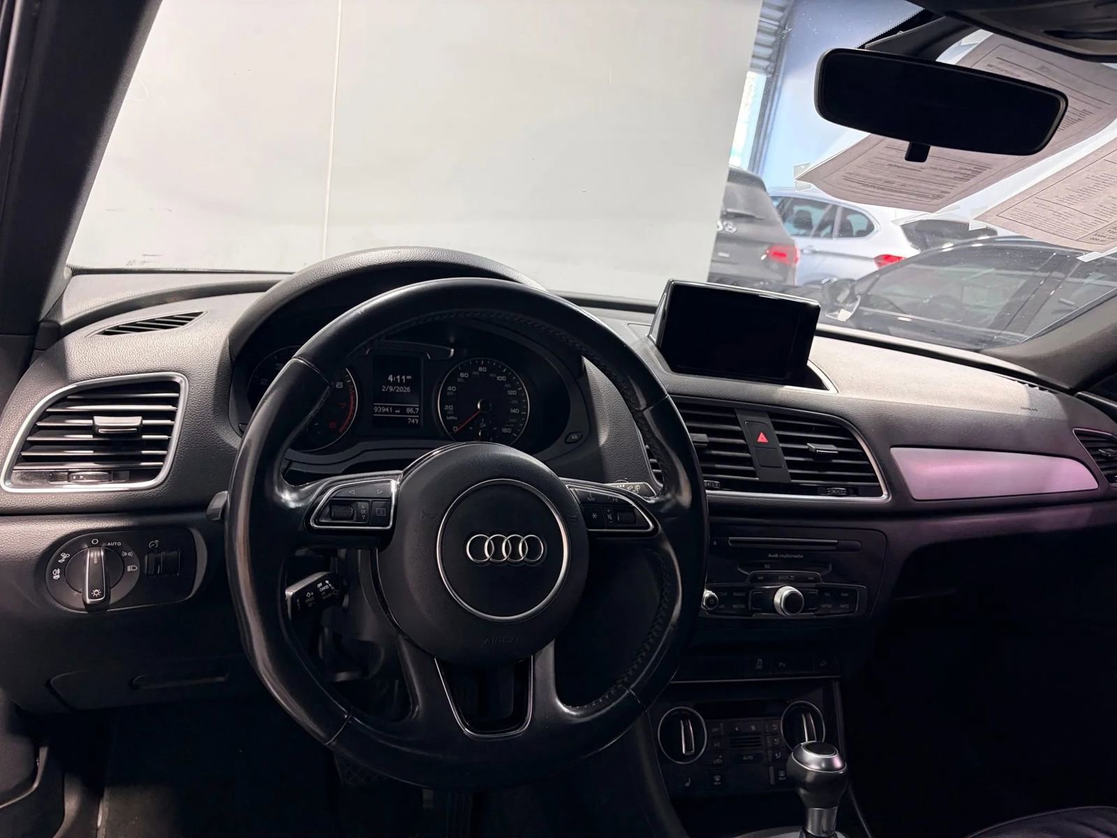 Used 2018 Audi Q3 2.0T Premium FWD image 3