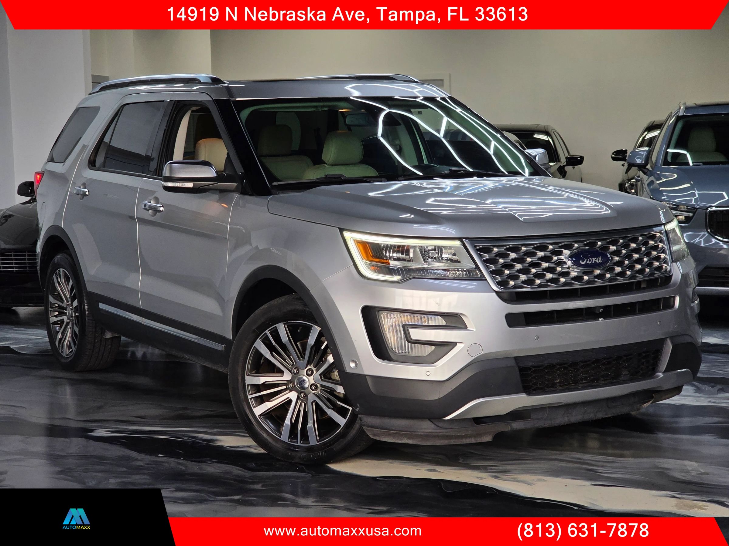 Used 2017 Ford Explorer Platinum AWD/4WD image 2