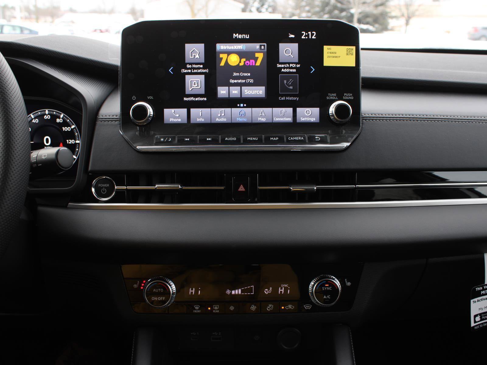 New 2025 Mitsubishi Outlander SE image 14