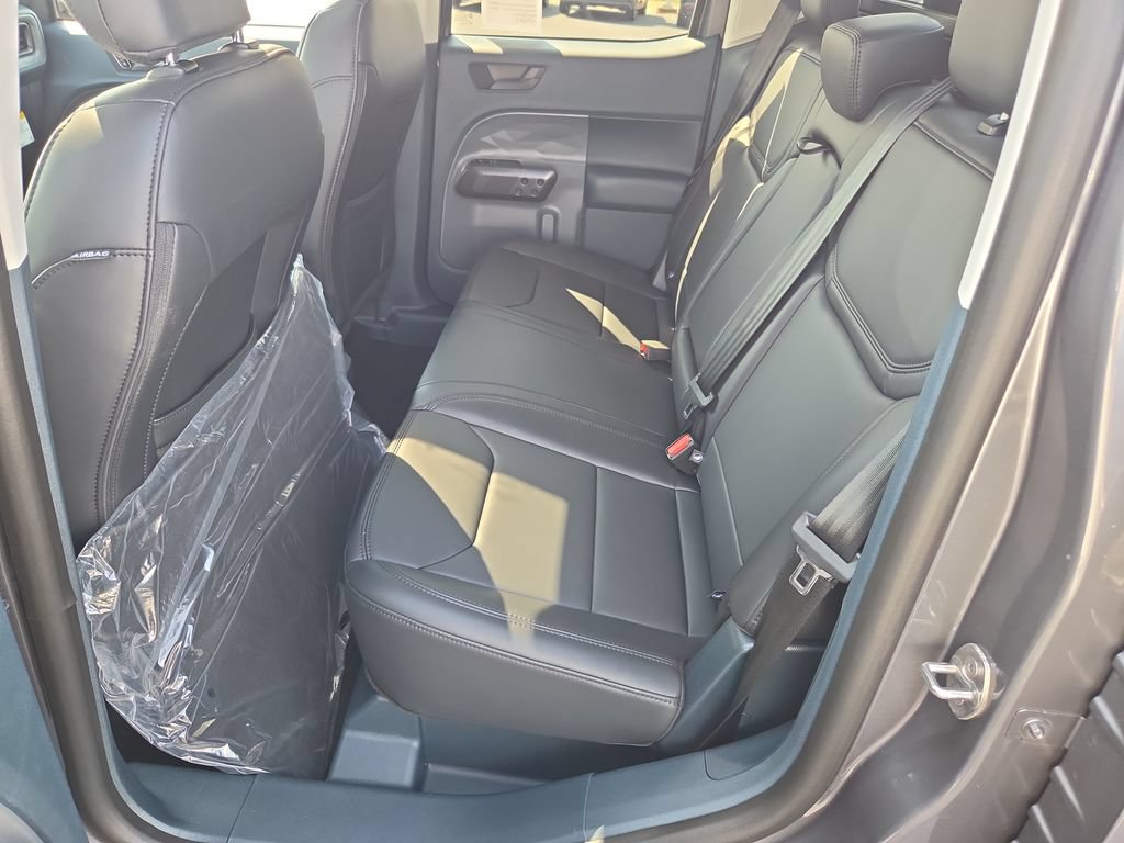 New 2026 Ford Maverick Lariat w/ Black Appearance Package AWD/4WD image 35