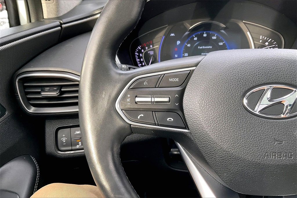 Used 2020 Hyundai Santa Fe Limited image 10
