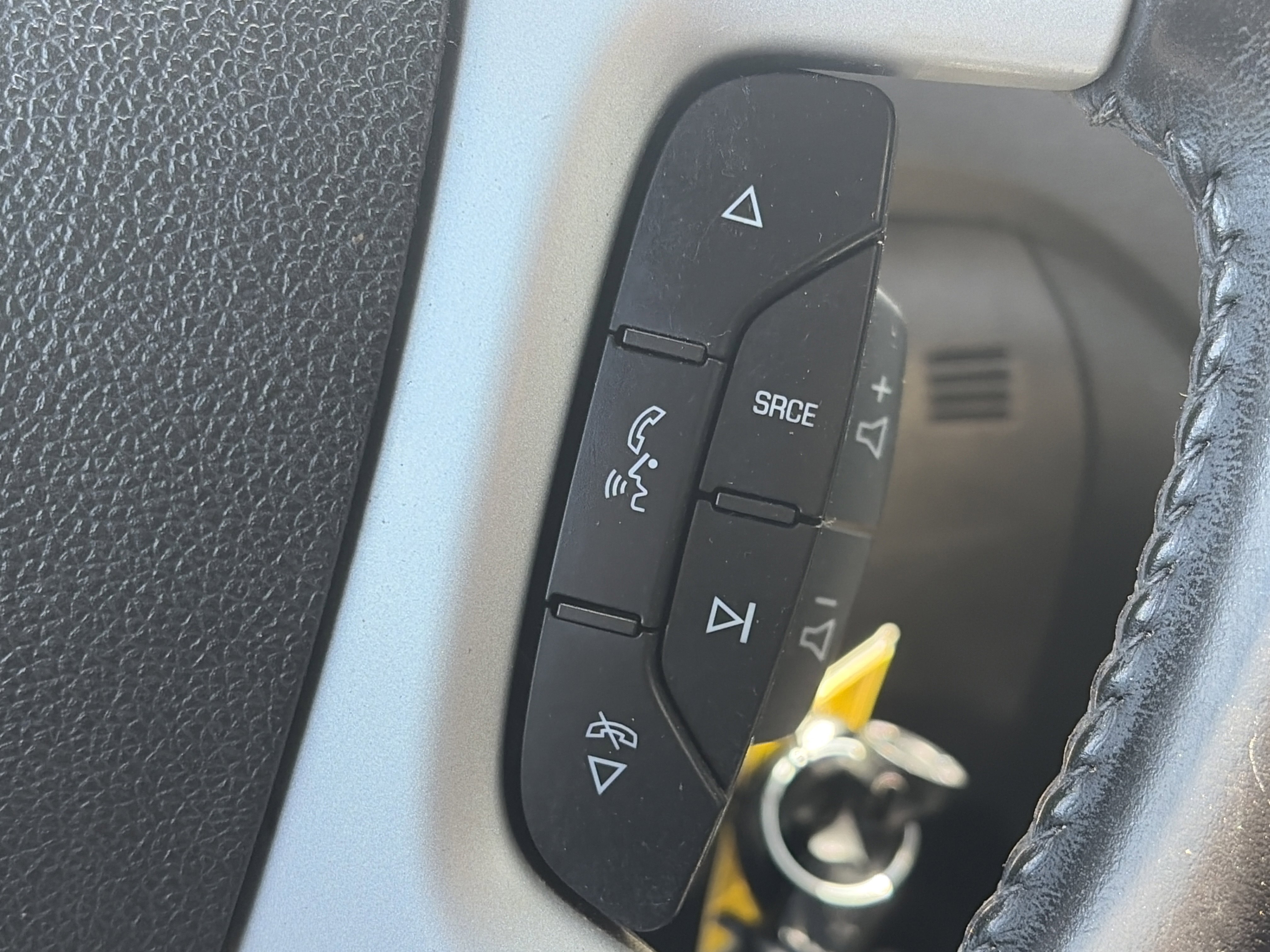 Used 2012 Chevrolet Traverse LT AWD/4WD image 18