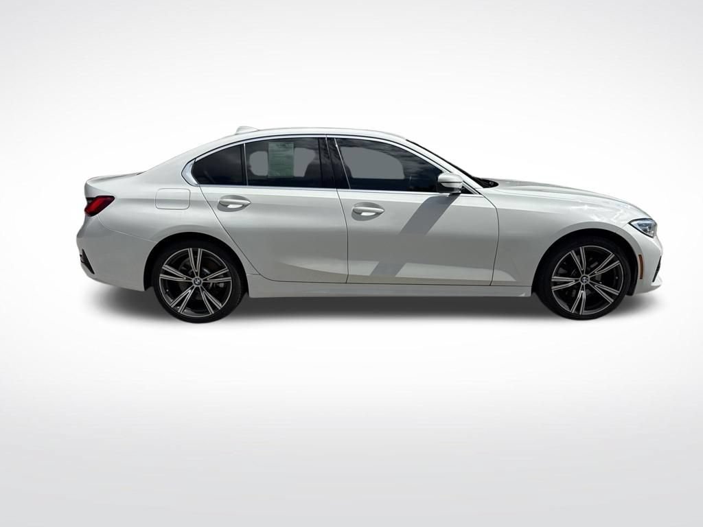 Used 2020 BMW 330i xDrive Sedan w/ Convenience Package AWD/4WD image 4
