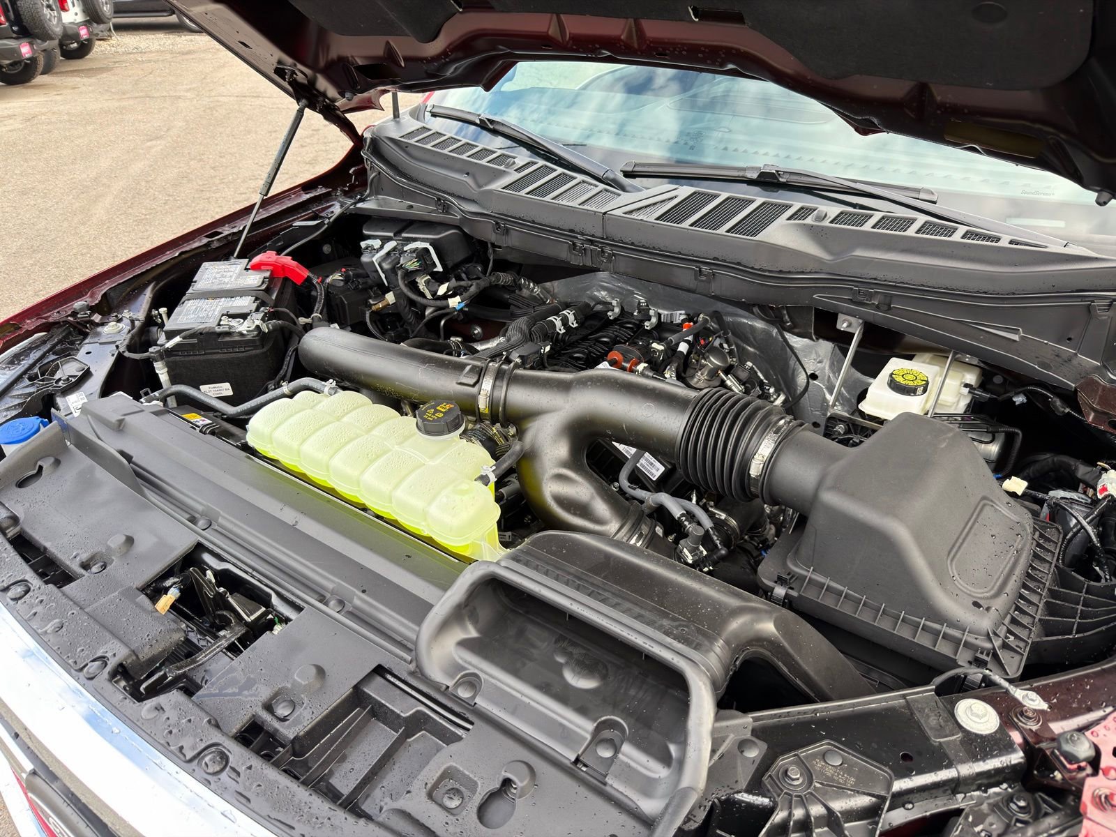 New 2025 Ford F150 Lariat w/ Equipment Group 501A Mid image 41