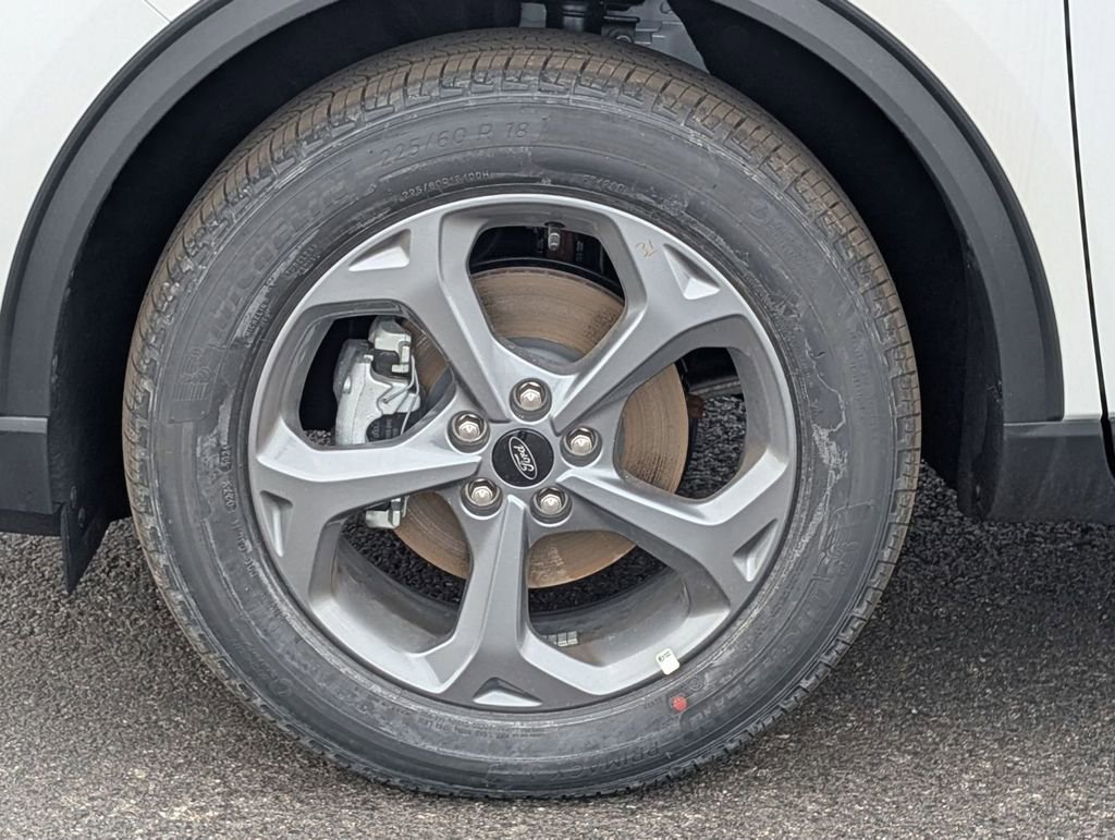 New 2026 Ford Escape ST-Line w/ Cold Weather Package image 14