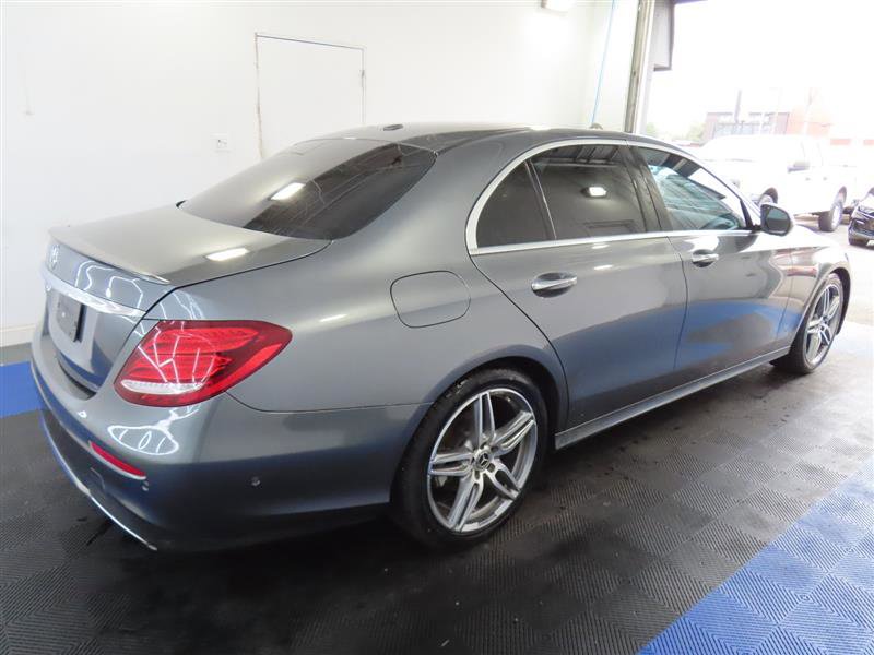 Used 2018 Mercedes-Benz E 300 image 14