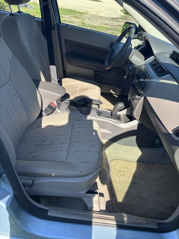 Used 2008 Ford Focus SE FWD image 24