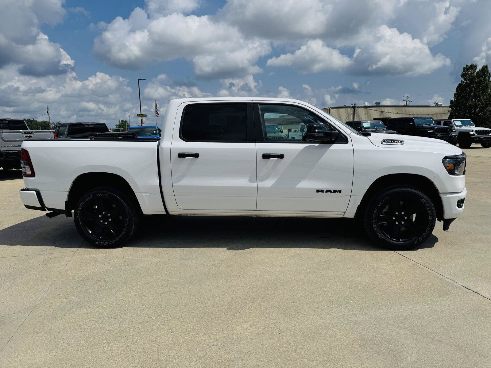 Used 2023 RAM 1500 Big Horn AWD/4WD image 39