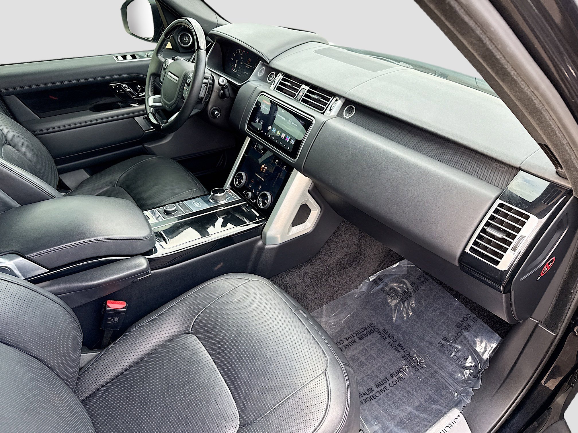 Used 2019 Land Rover Range Rover Long Wheelbase Supercharged image 14