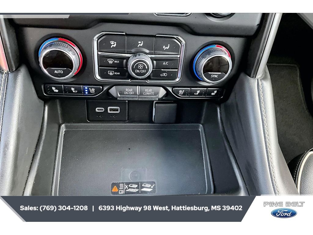 Used 2024 Chevrolet Tahoe Premier image 24