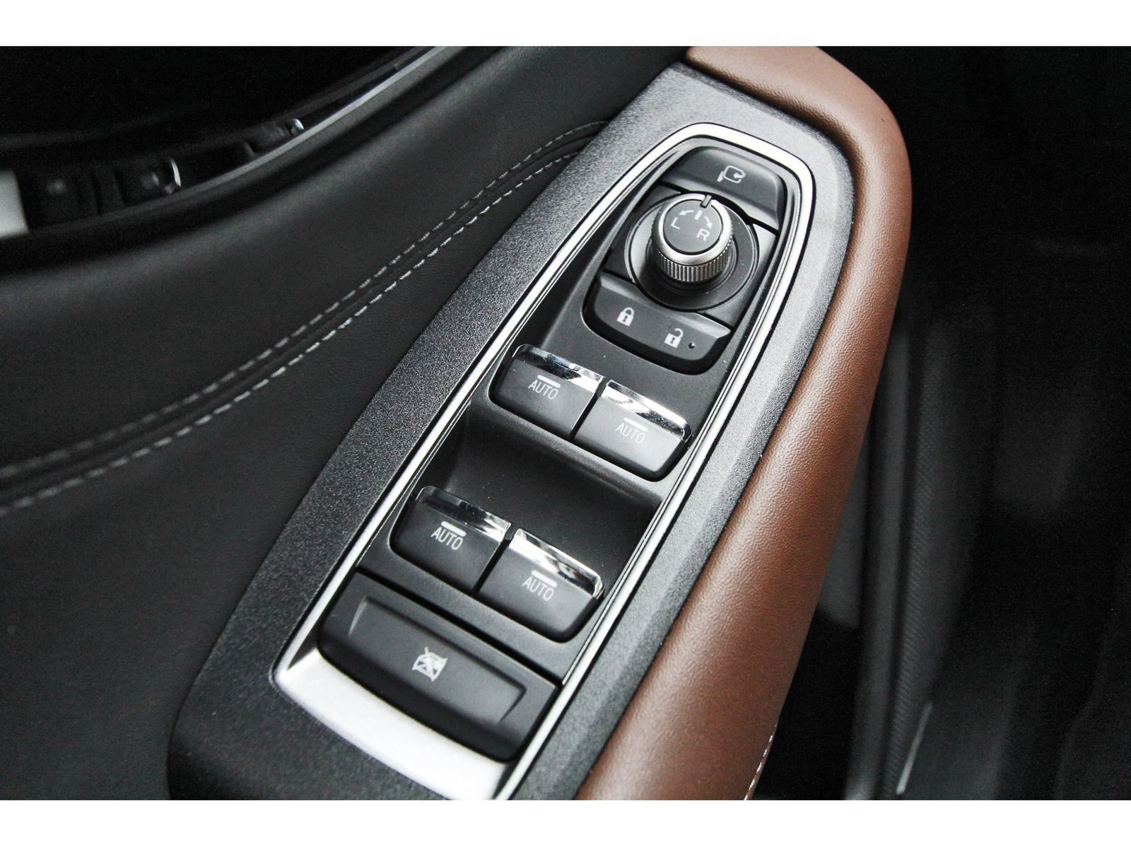 Used 2022 Subaru Outback Touring AWD/4WD image 21