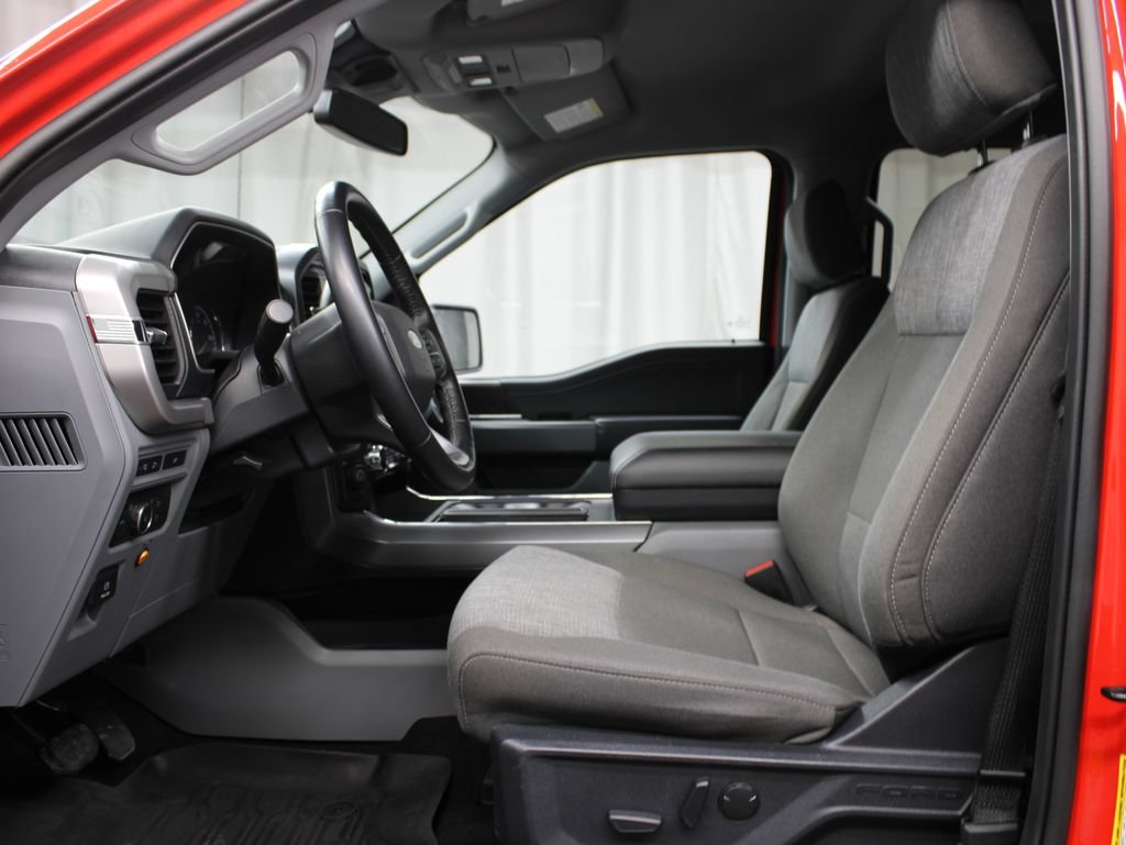 Used 2022 Ford F150 XLT w/ Equipment Group 302A High AWD/4WD image 15
