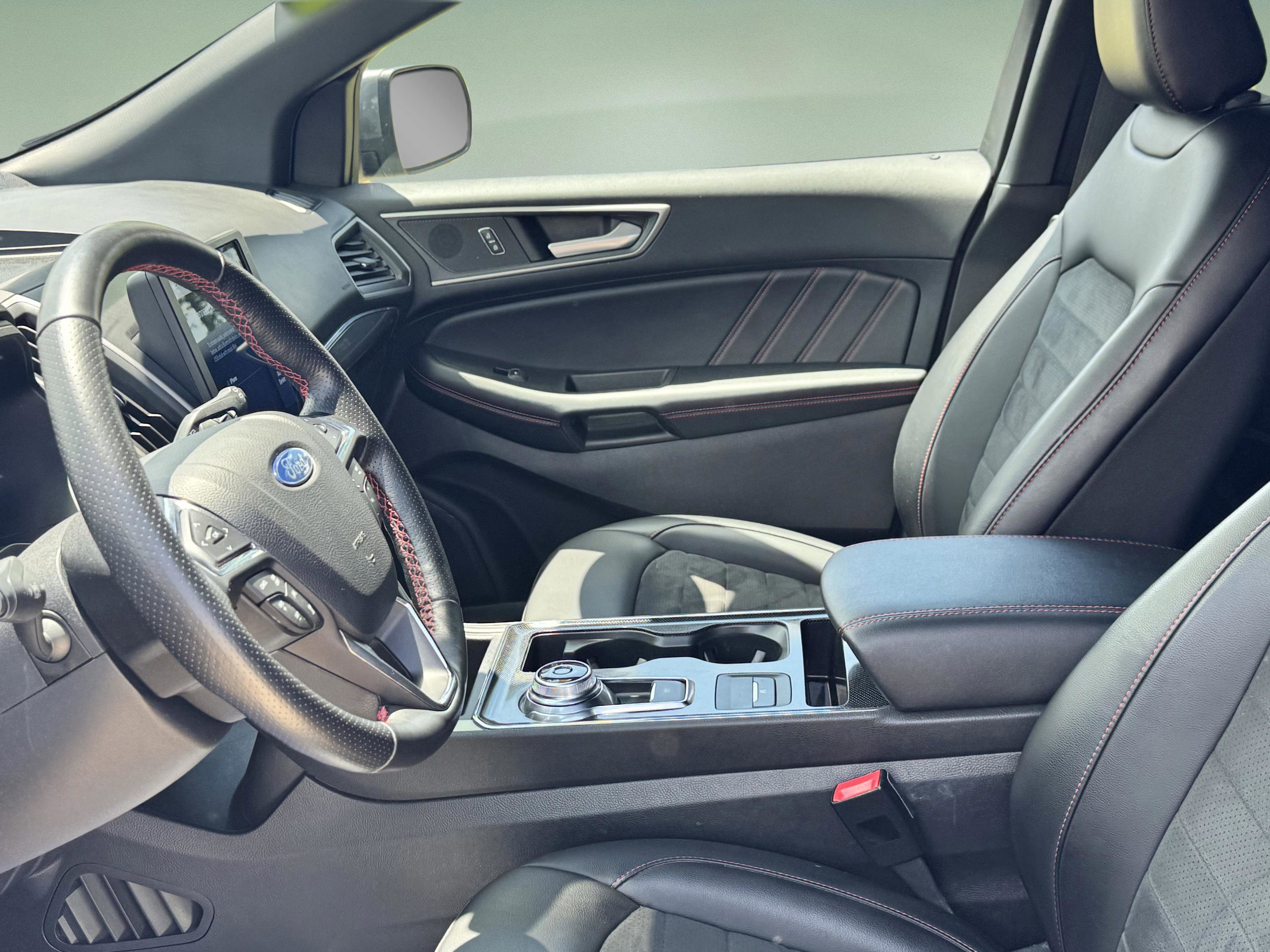 Used 2022 Ford Edge ST-Line AWD/4WD image 27