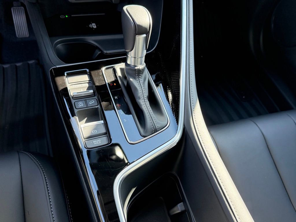 Certified 2025 Acura ADX AWD image 28