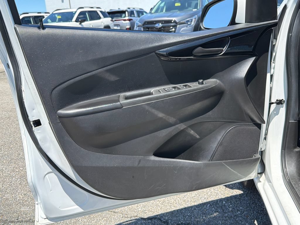 Used 2021 Chevrolet Spark LT FWD image 23