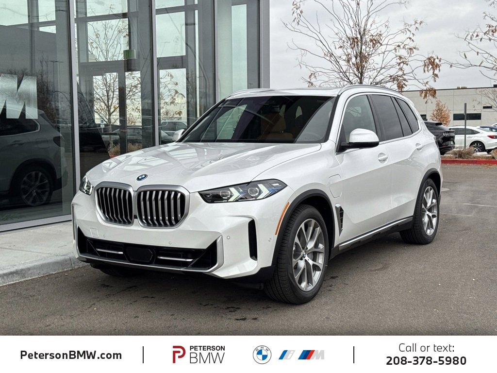 New 2026 BMW X5 xDrive50e image 1