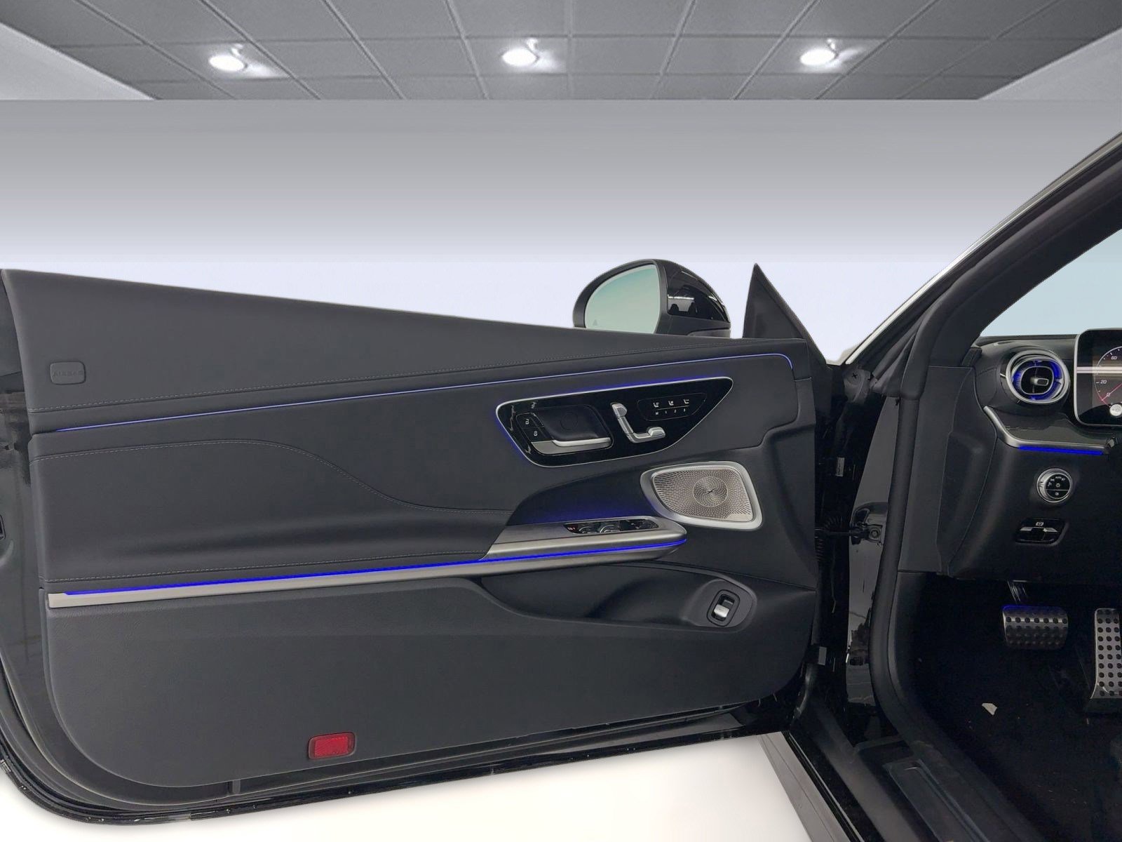 New 2026 Mercedes-Benz CLE 450 4MATIC Cabriolet image 18