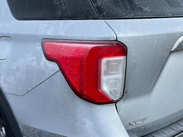 Used 2020 Ford Explorer XLT w/ Equipment Group 202A image 10