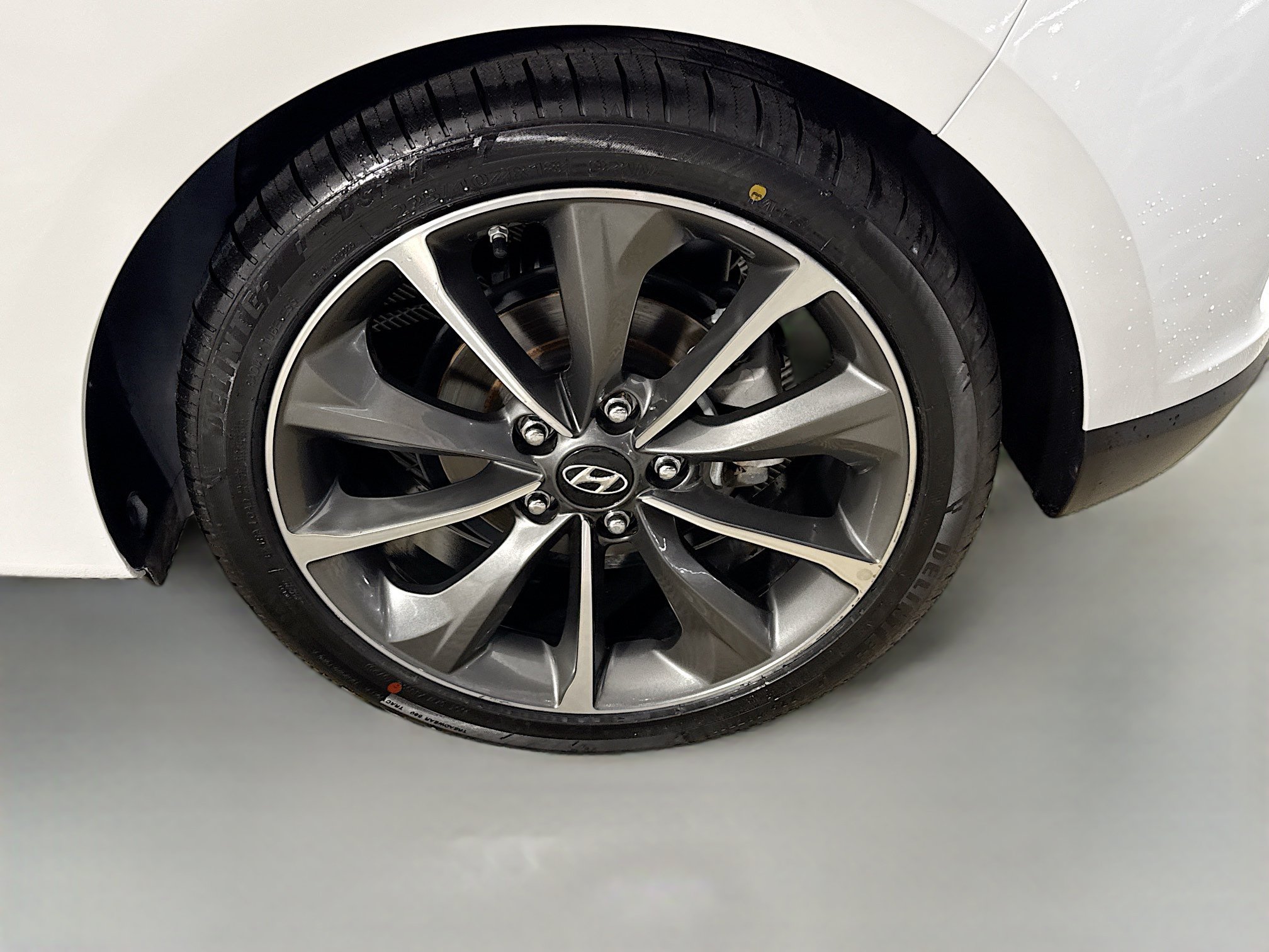 Used 2020 Hyundai Veloster 2.0 Premium FWD image 35