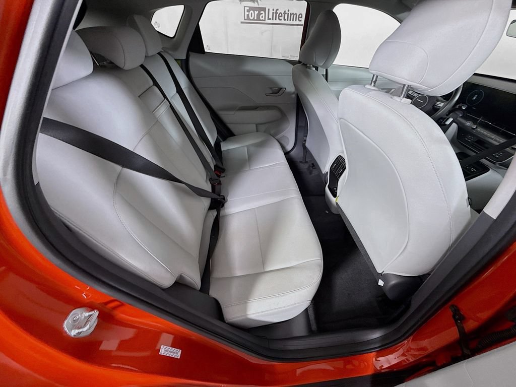 Used 2024 Hyundai Kona SEL w/ Convenience Package FWD image 28