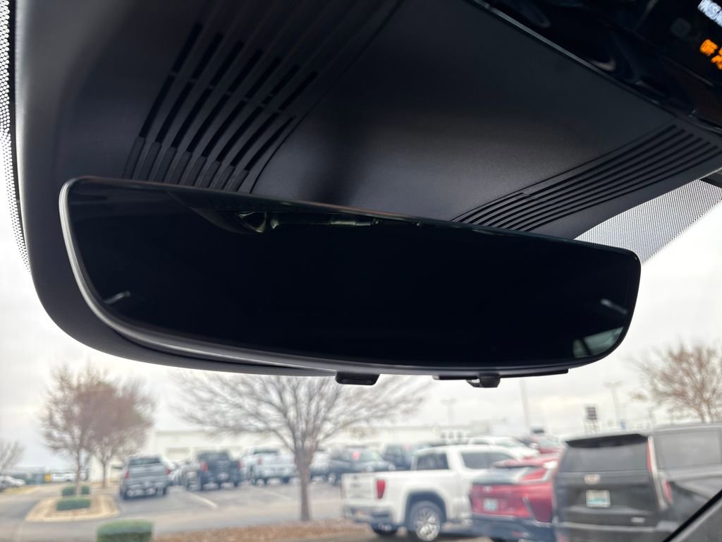 New 2026 Cadillac Vistiq Premium Luxury w/ LPO, Floor Liner Package image 35