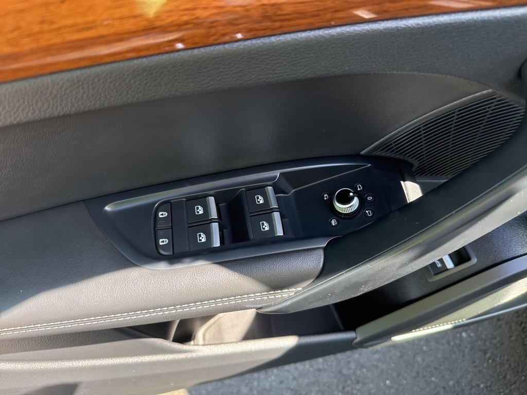 Used 2023 Audi Q5 2.0T Premium Plus image 14