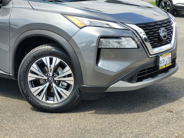 Certified 2023 Nissan Rogue SV FWD image 9