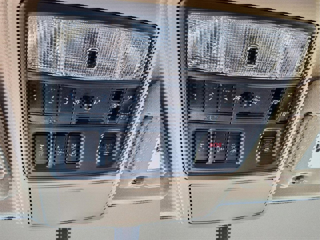 Used 2016 Toyota 4Runner Limited w/ Convenience Package image 18