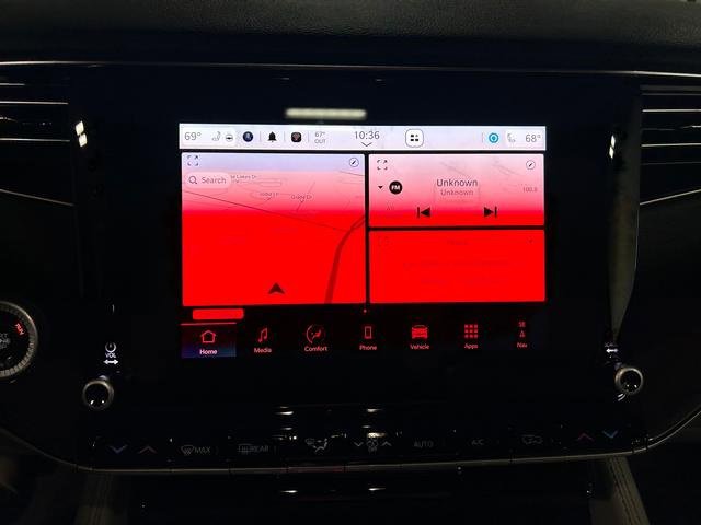 Used 2024 Jeep Wagoneer L 4WD w/ Premium Group I image 14