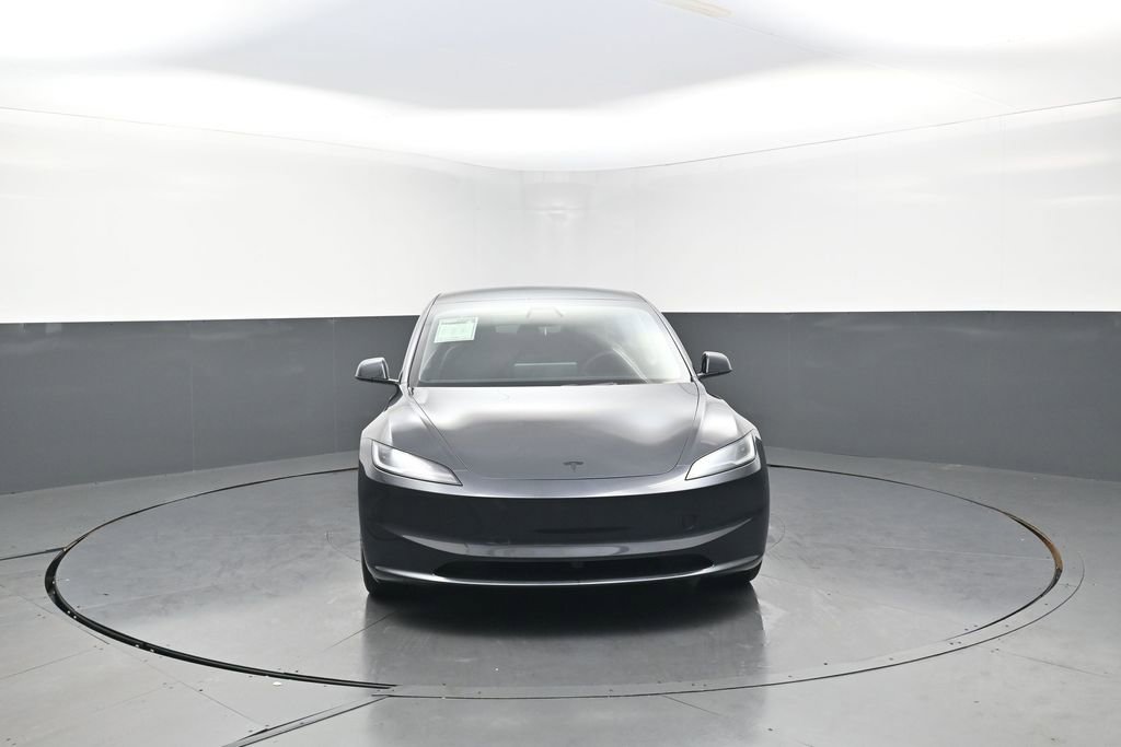 Used 2026 Tesla Model 3 Long Range RWD image 3