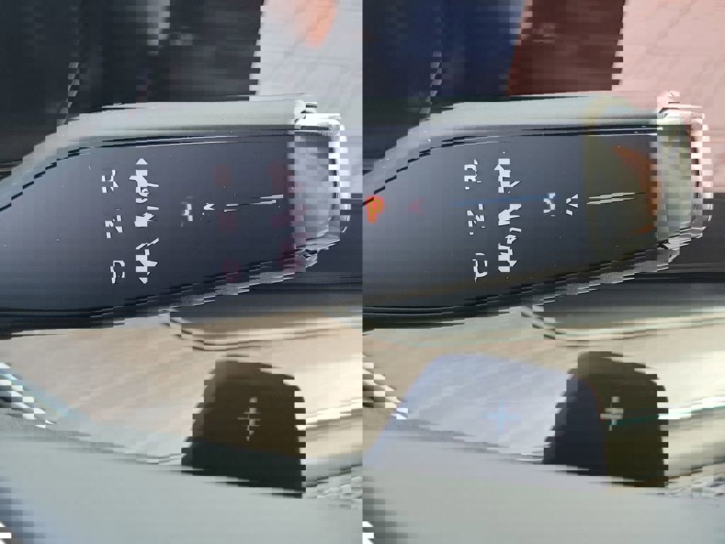 New 2026 Chevrolet Suburban LS image 10