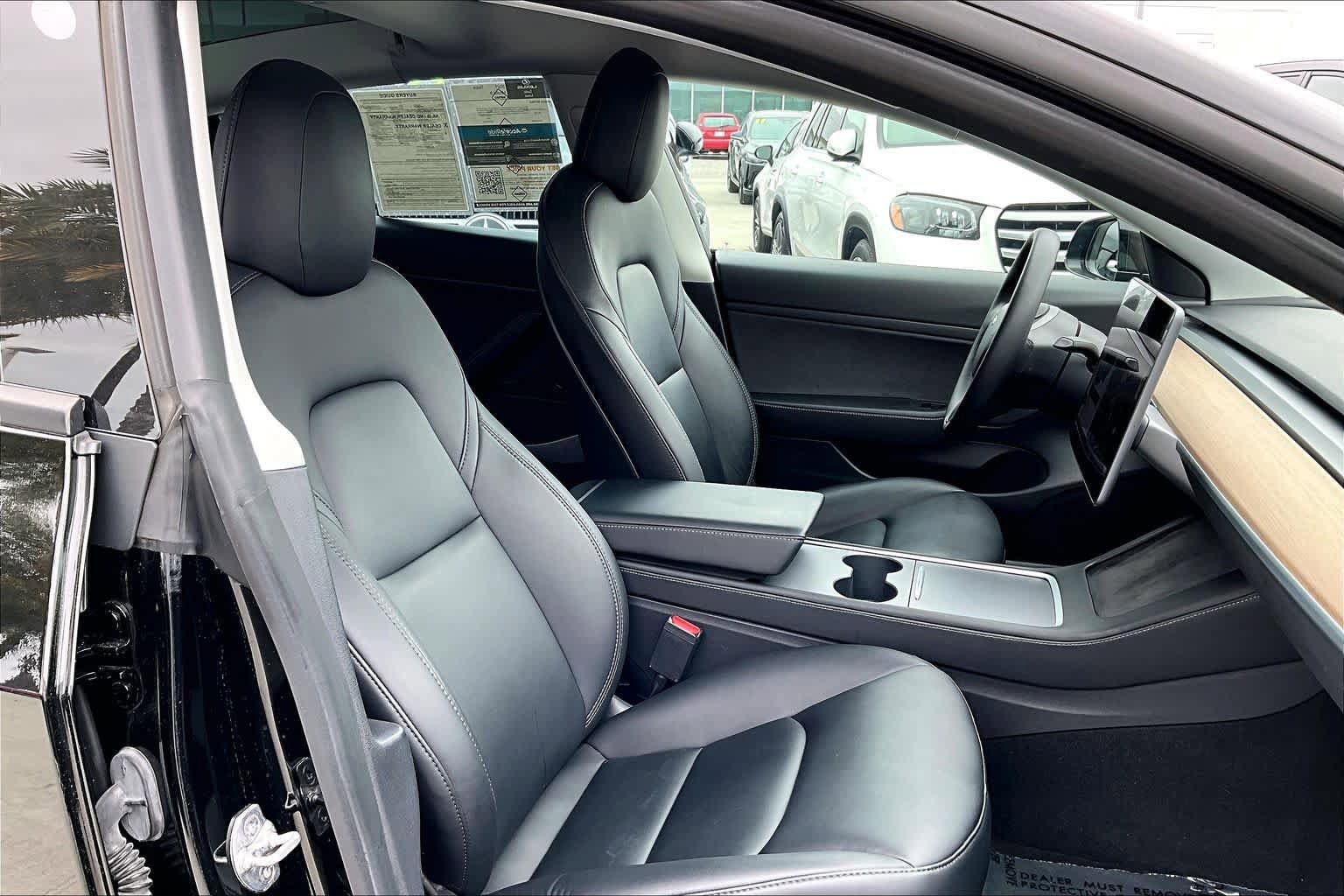 Used 2021 Tesla Model 3 Standard Range Plus RWD image 8