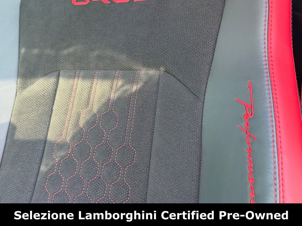 Used 2023 Lamborghini Urus Performante AWD/4WD image 34