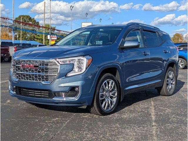 Certified 2024 GMC Terrain Denali w/ LPO, Floor Liner Package image 3