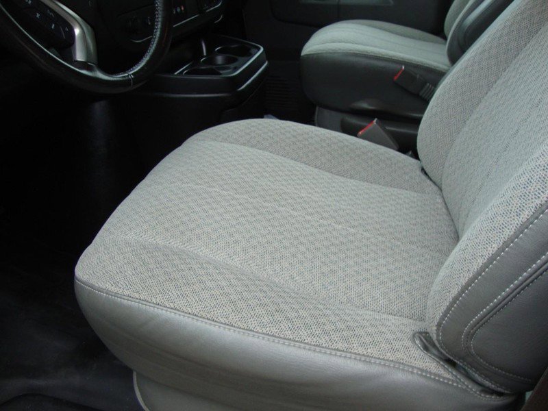 Used 2017 Chevrolet Express 2500 LS image 6