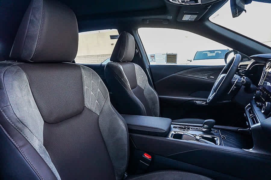 New 2026 Lexus RX 450h AWD image 17