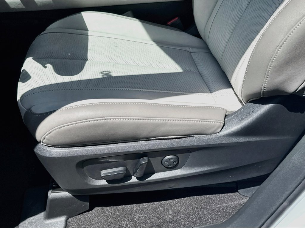 New 2027 INFINITI QX60 Luxe w/ Cargo Package FWD image 20