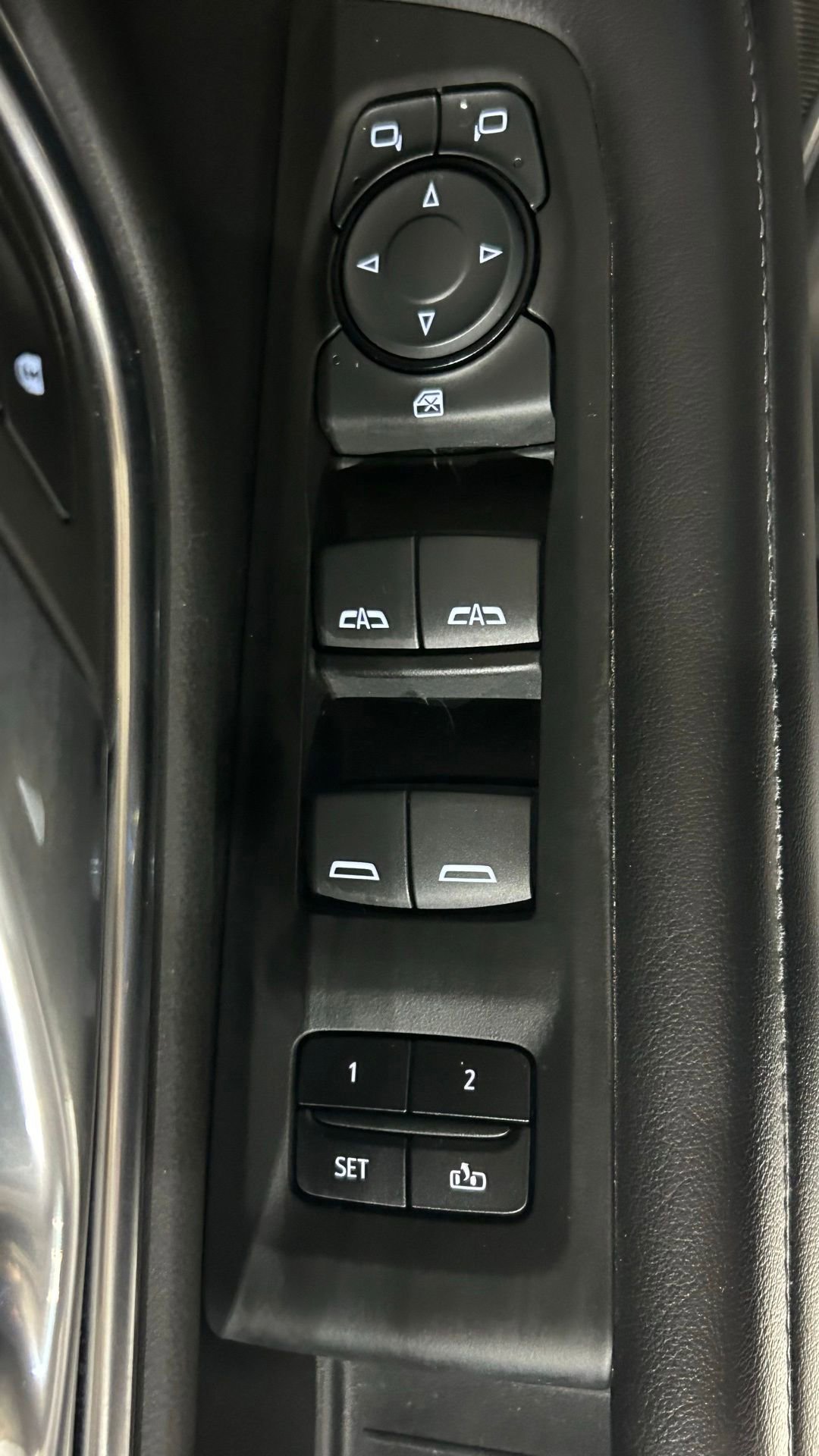 Used 2021 Chevrolet Tahoe LT w/ Rear Media and Nav Package AWD/4WD image 36